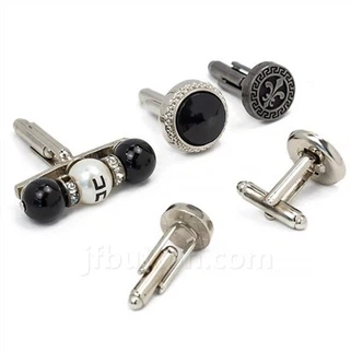 Cnaipí agus Cufflinks Tuxedo