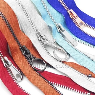 Zippers miotail daite
