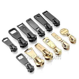 Tarraingíonn zipper pearsantaithe