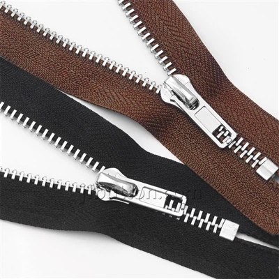 Conas zipper greamaithe a shocrú