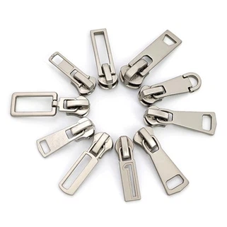 Tarraingíonn zipper lógó saincheaptha